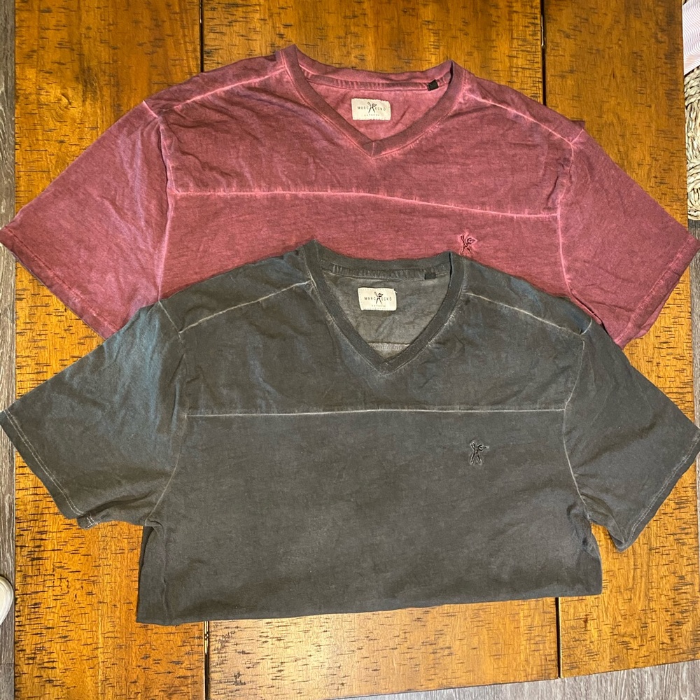 Marc Ecko  v-necks